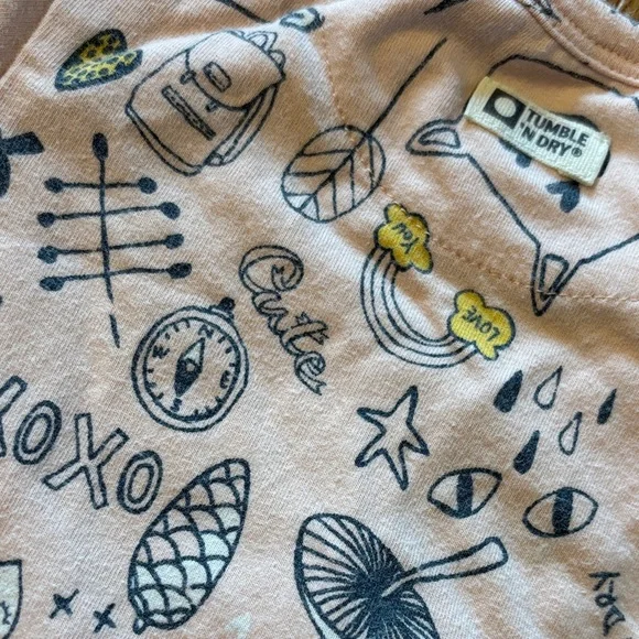 Doodle-Patterned Kids One Piece - Picture 5 of 6